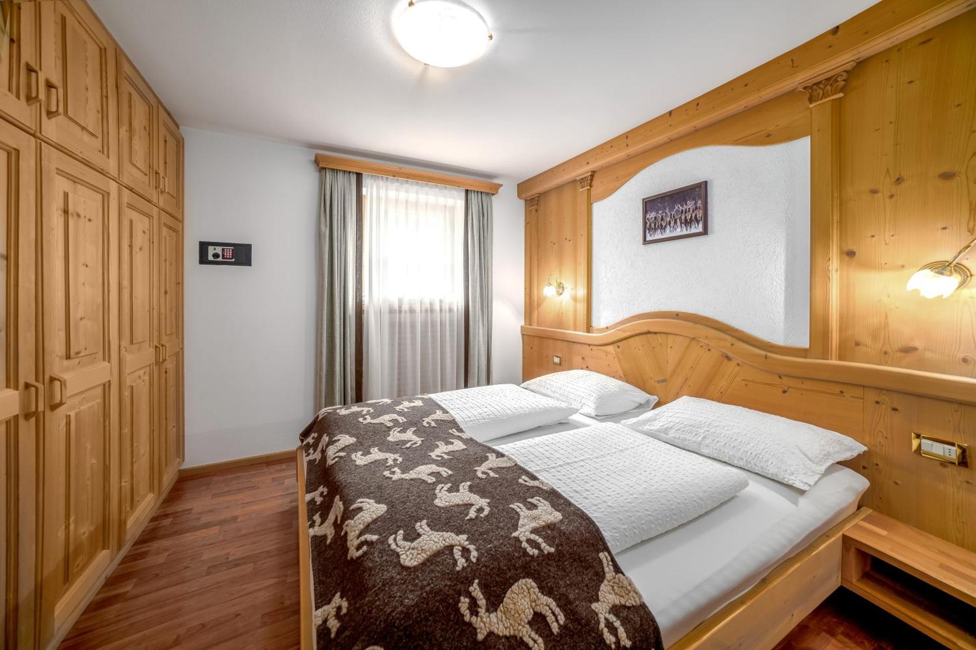 Anna Lodges Dolomites Santa Cristina Val Gardena المظهر الخارجي الصورة