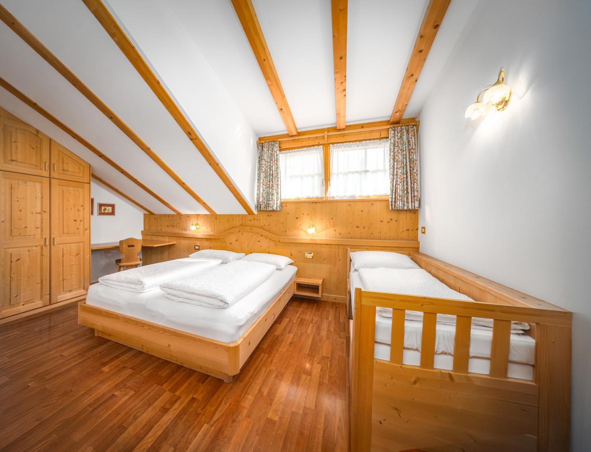 Anna Lodges Dolomites Santa Cristina Val Gardena المظهر الخارجي الصورة